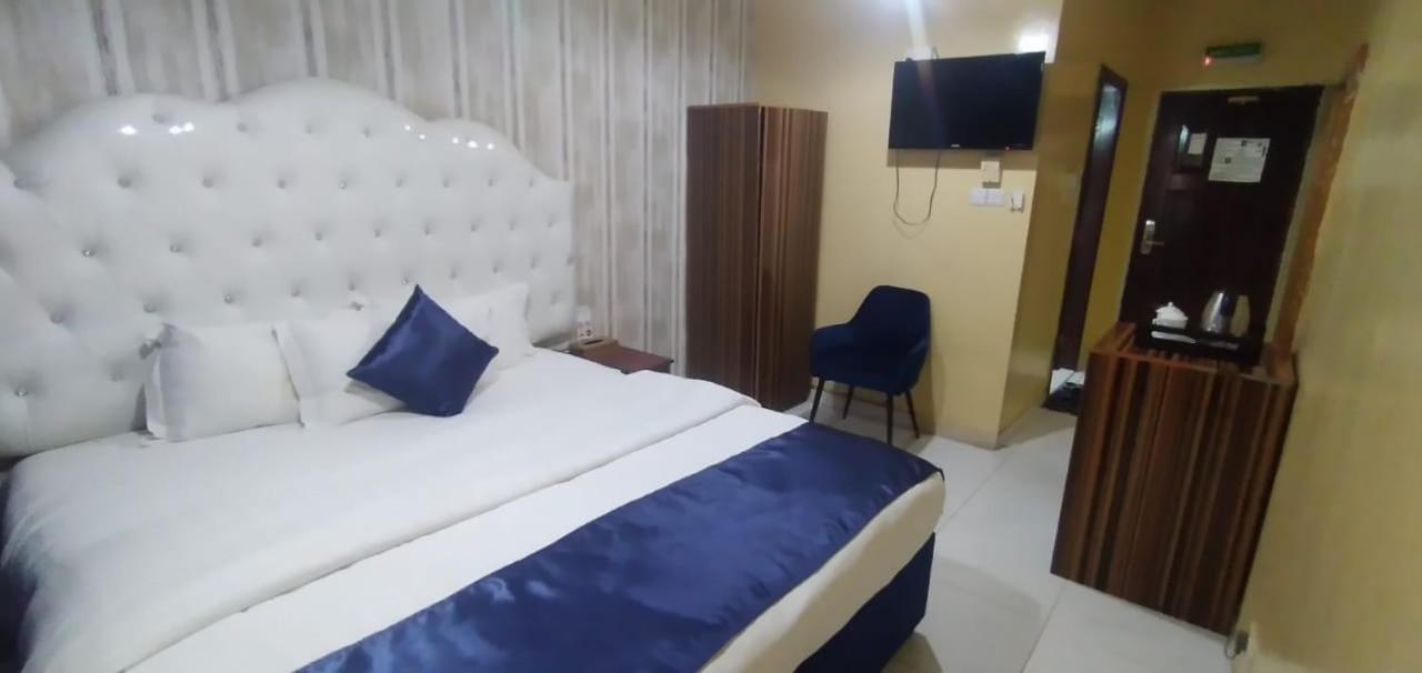 Golden Star Hotel 두바이 외부 사진